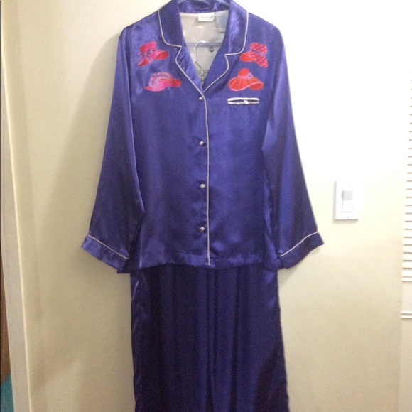 Sleepwear set - Picture 2 of 8